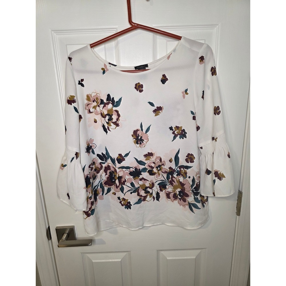 Ann Taylor Factory Floral Bell Sleeve Blouse White Plum Mauve Medium
